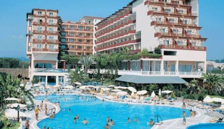 HOLIDAY PARK RESORT HOTEL